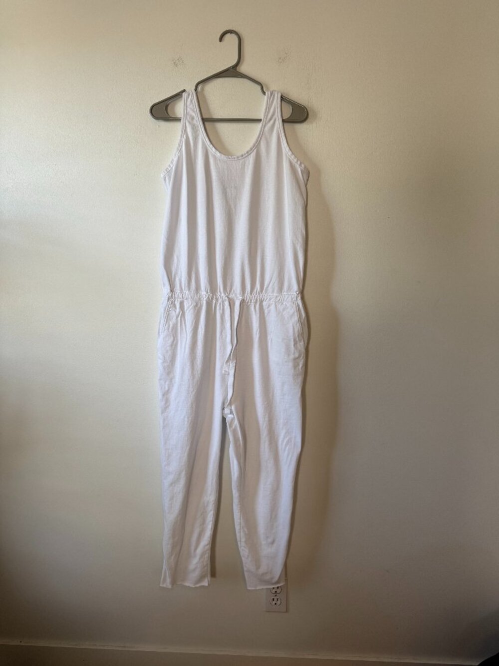 Frank & Eileen Jumpsuit in White - Picture 2 of 13